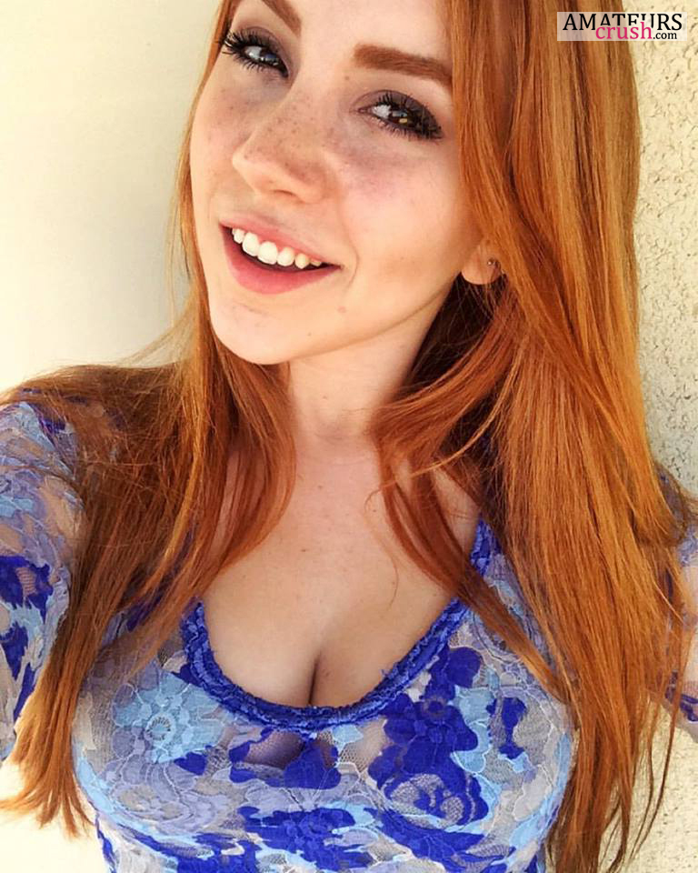 beautiful amateur redhead girlfriend
