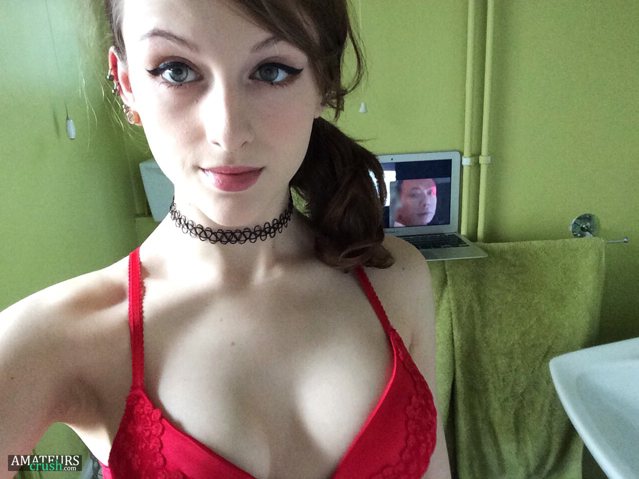 Sexy Red Teen 97